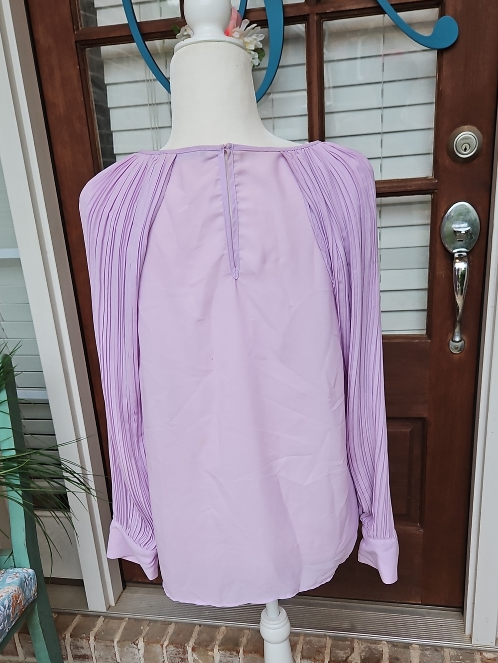 Zara Lavender Raglan Long Sleeve Purple Pleated Top - Picture 3 of 4
